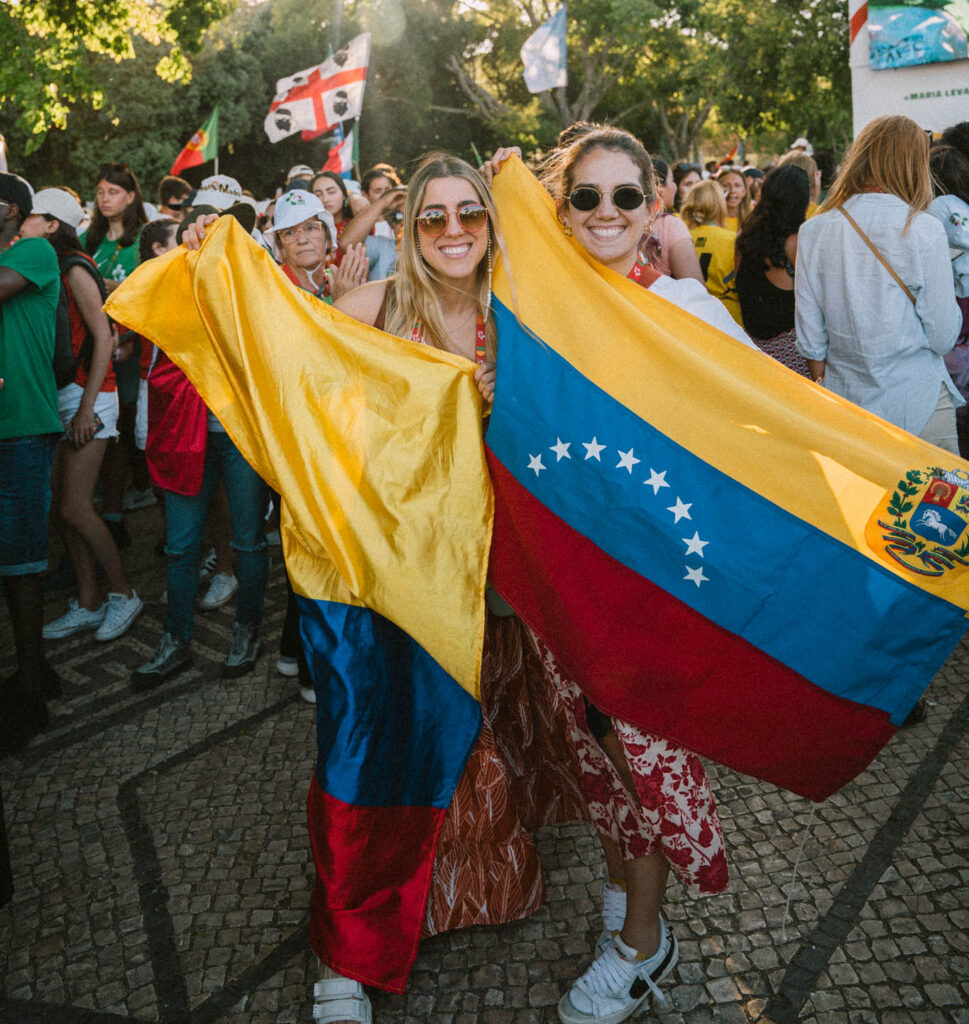 Hemos sido llamados porque somos amados Papa Francisco a los jóvenes